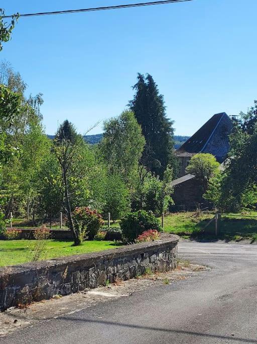 Le Courtil Gite Rural Vila Bièvre Exterior foto